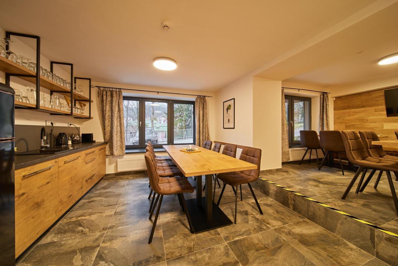 Vlci Stopa Apartments Pec pod Snezkou Εξωτερικό φωτογραφία